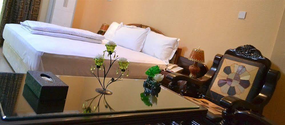 Biraj International Hotel Kampala Dış mekan fotoğraf